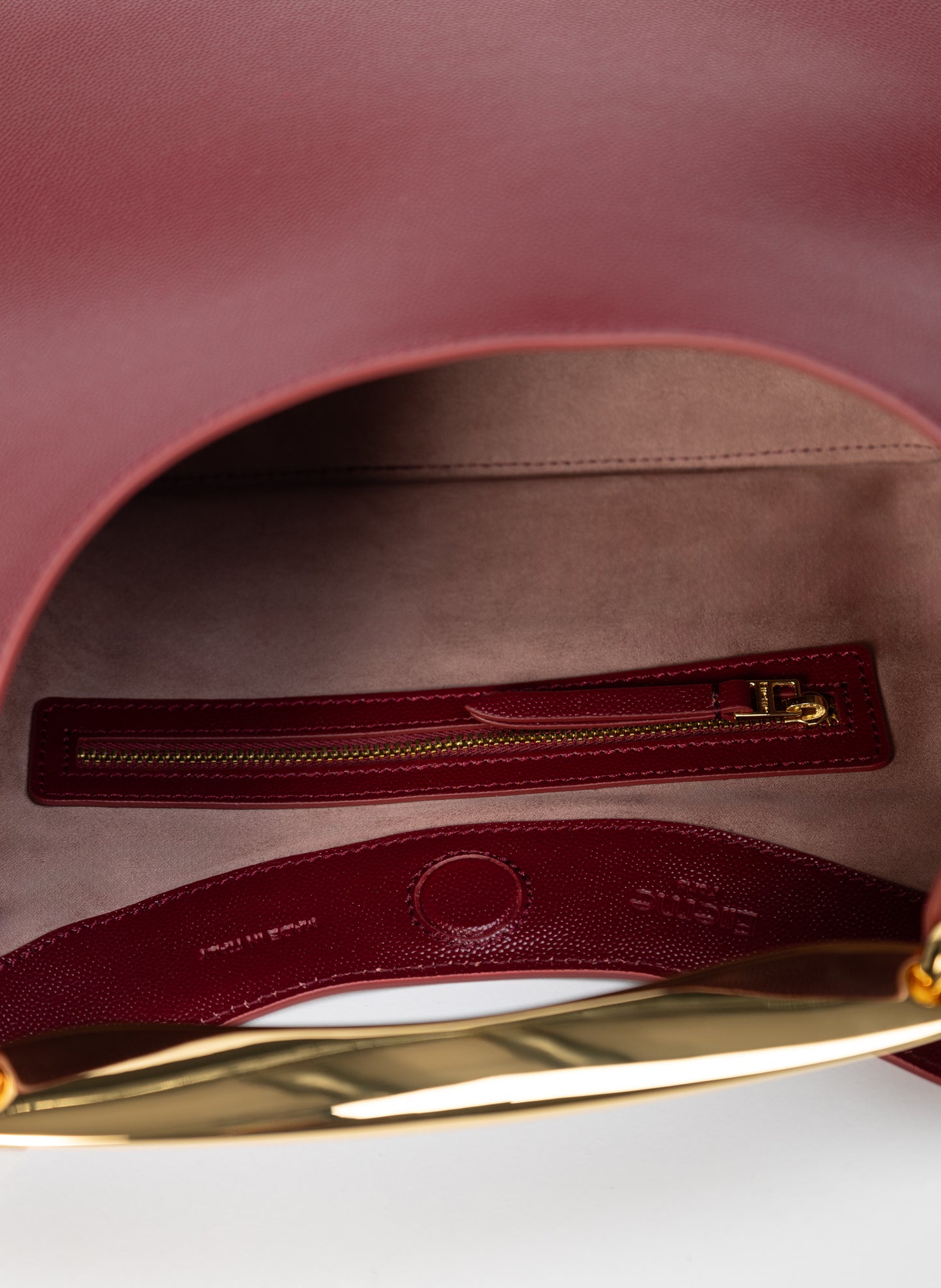 Boomerang Kaviar Leder Burgund