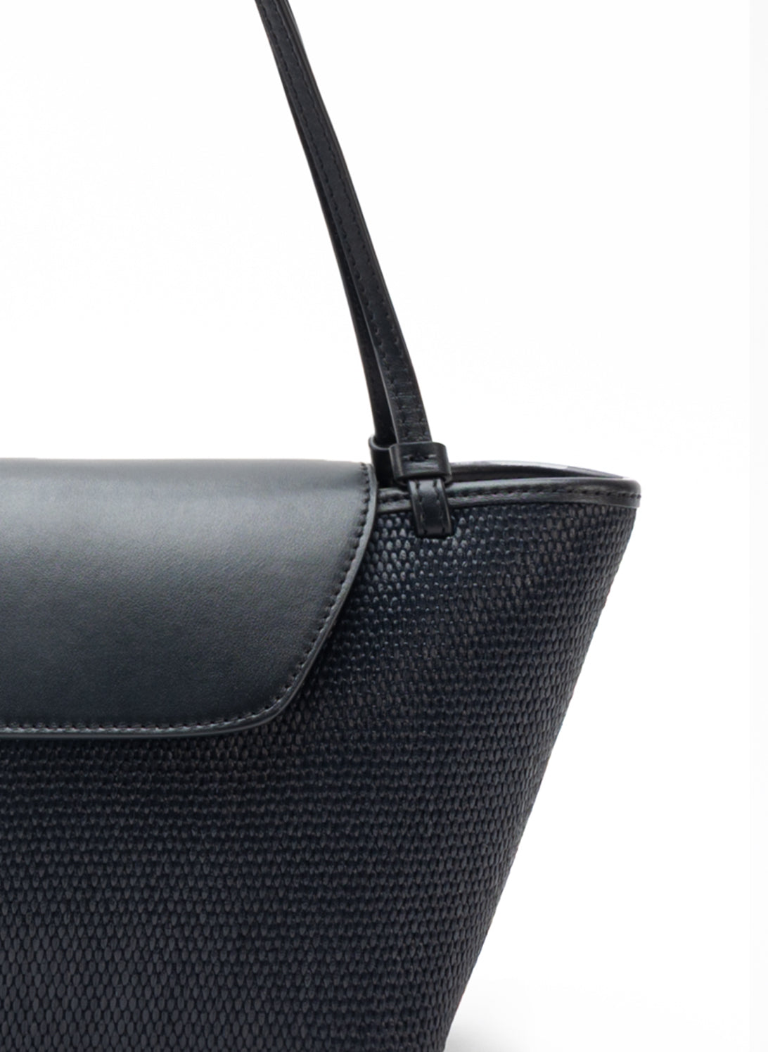 Courrier Tote Raffia/Cuir Noir