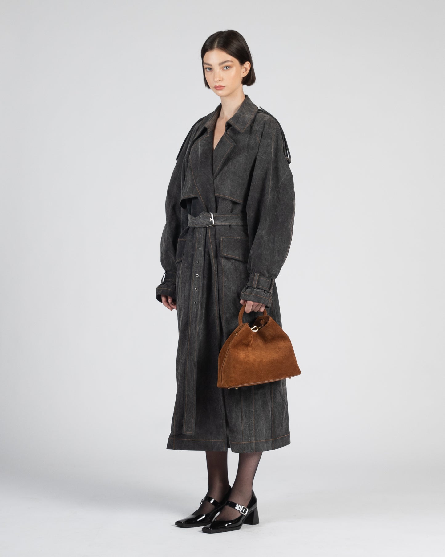 Raisin Suede Cognac