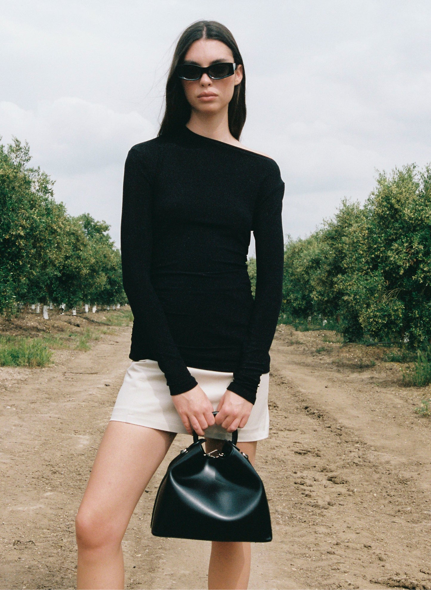 Raisin semi-cuir verni Noir