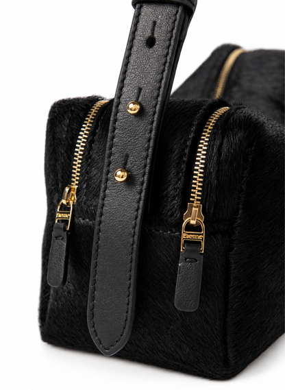 Trousse Calf Leather Black