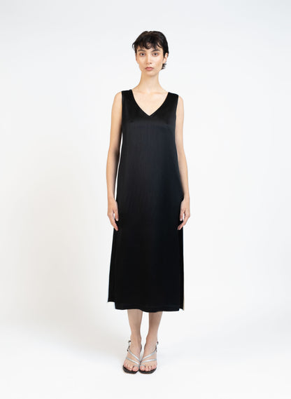 Sleeveless Maxi Dress/Textured Black