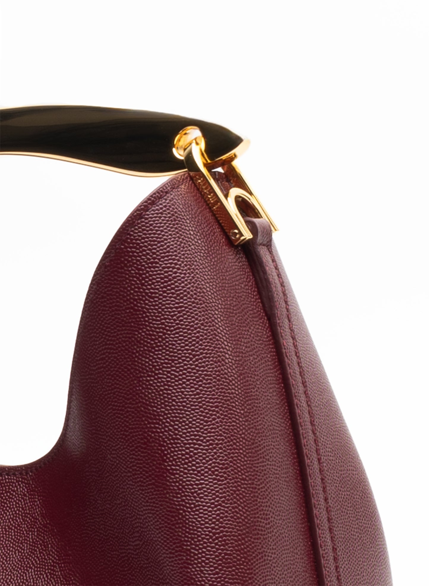 Boomerang Caviar Leather Burgundy - Vorbestellungslieferung in 3 Wochen