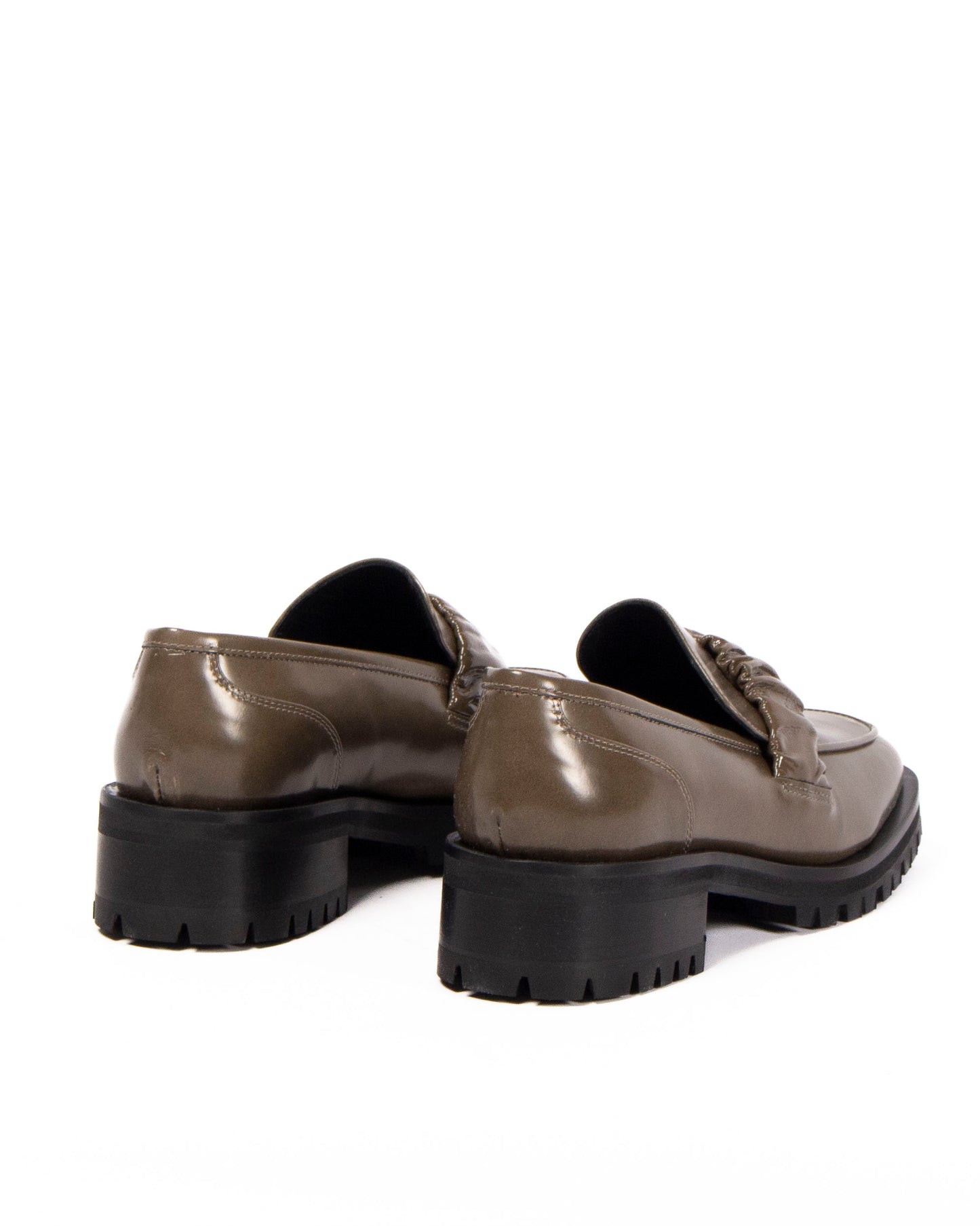 Chouchou Square Loafer Sceller