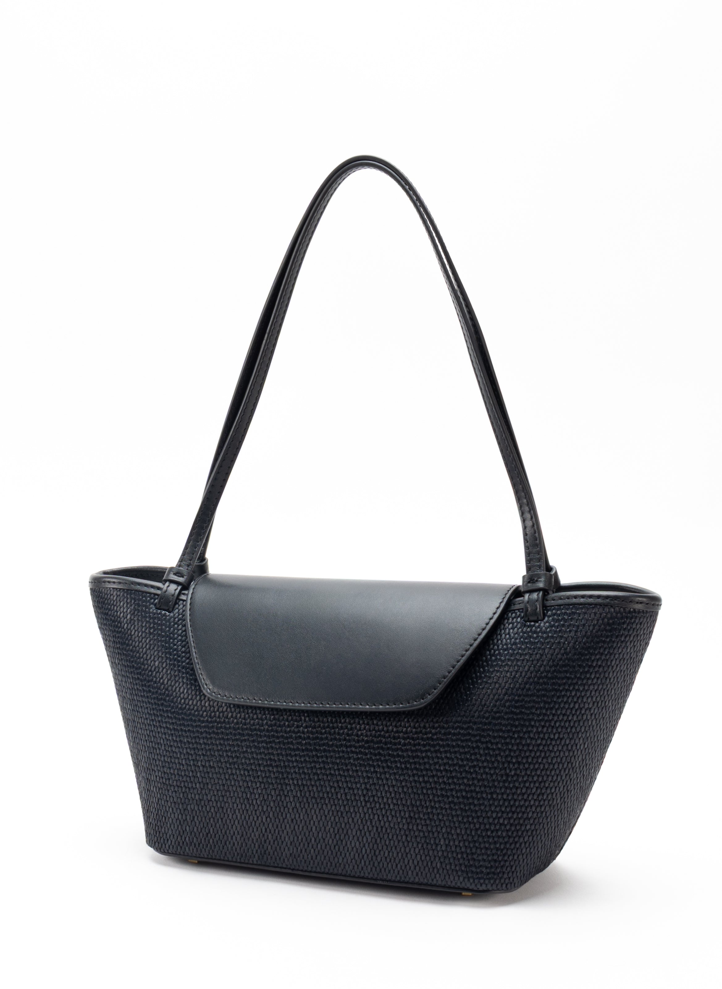 【ELLEME/エレメ】Woven Leather バッグ（BLACK） Trousse_Intreciatta_Leather_Bl