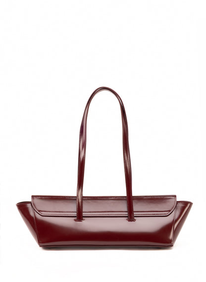 Le Bateau cuir verni vin