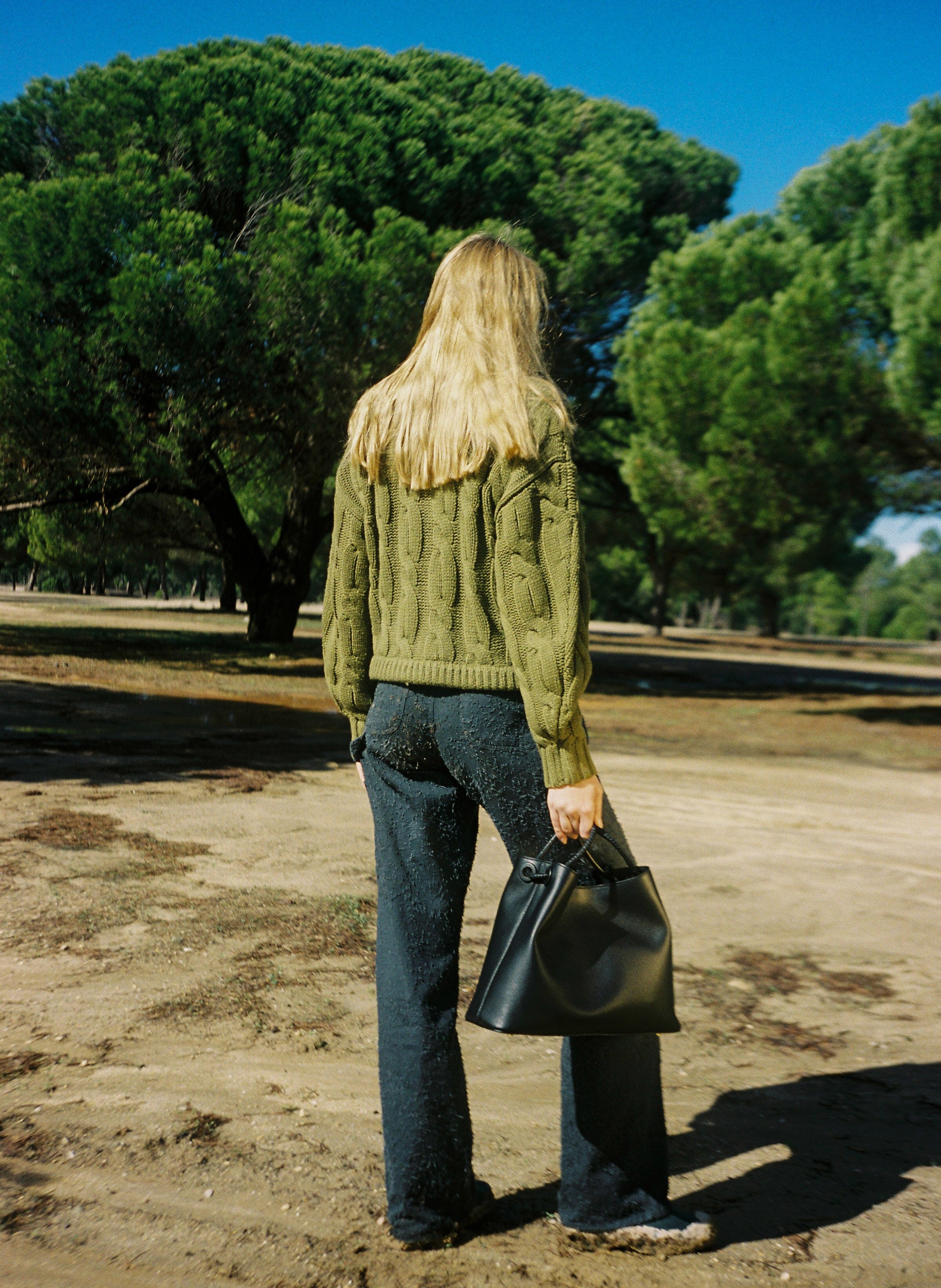 New Vosges Pebbled Leather Black - Large Bags for Women - Elleme