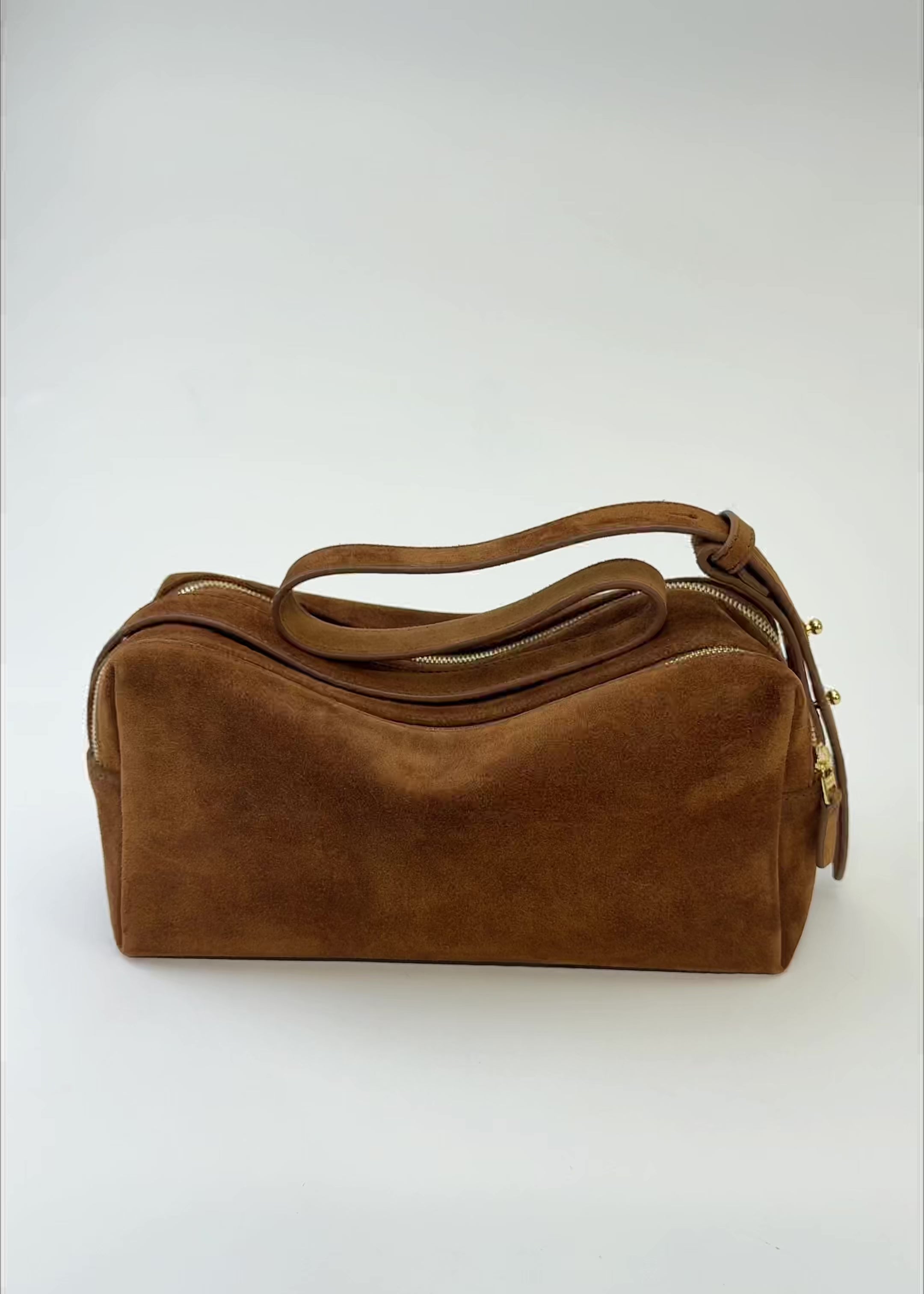 Trousse Suede Cognac - Luxury Suede Bag - Elleme