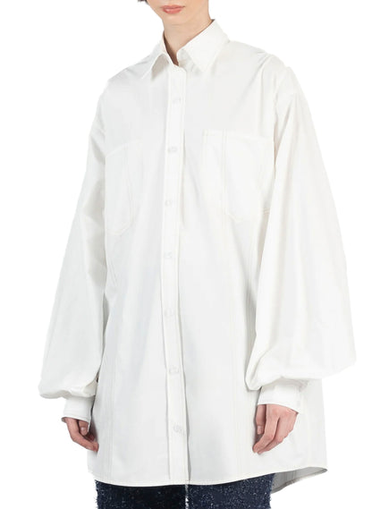 Chemise blanche surdimensionnée